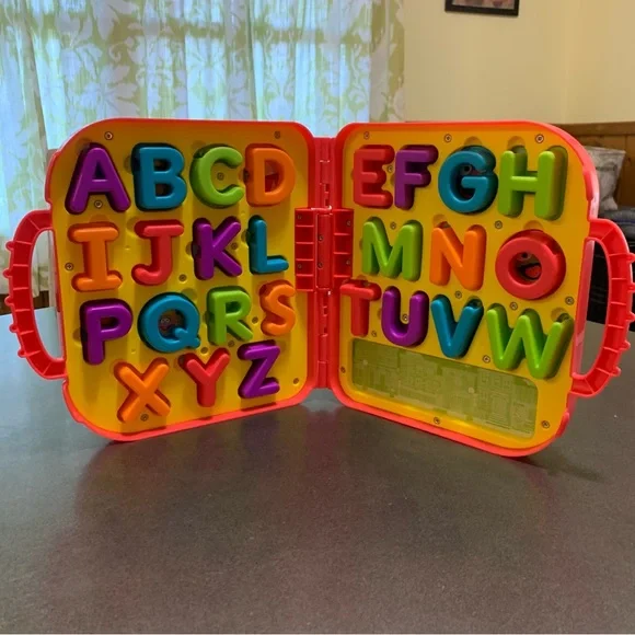 Sesame Street Elmo On The Go ABC Letters Case Hasbro 2014 Alphabet Complete Set - Picture 2 of 14